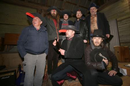 PUSTNA RAZSTAVA GALERIJA KRPAN 24 FOTO LJUBO VUKELIČ